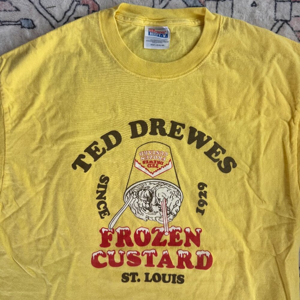 Vintage Ted Drewes Frozen Custard St Louis - size Large - Picture 2 of 3